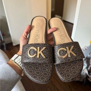 Calvin Klein Women's Tan Logo Slide Sandals